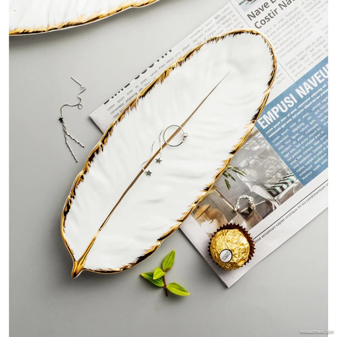 Luxe Gold Rimmed Feather Platters